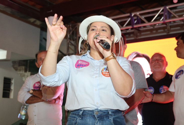 De mãe e profissional da saúde à política: Samyra apresenta prioridades que pretende levar para Brasília