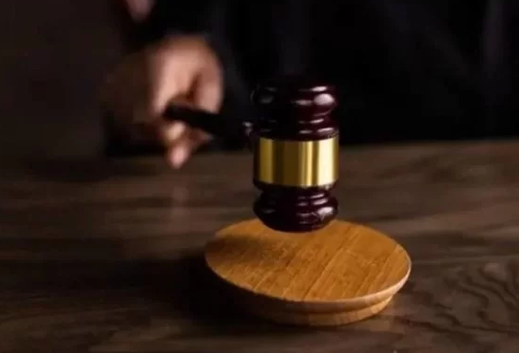 Justiça suspende divulgação de pesquisa de Renan Calheiros