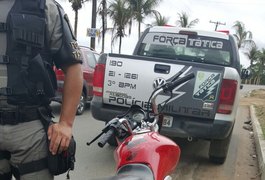 Força Tática apreende menores com moto roubada após perseguição em Arapiraca