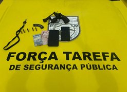 5º Batalhão recupera moto roubada e prende homem com arma de fogo, em Maceió