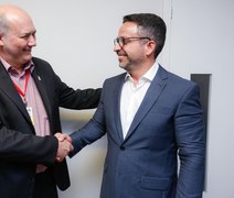 Governo de Alagoas e Ufal firmam parceria para realização da 10ª Bienal do Livro