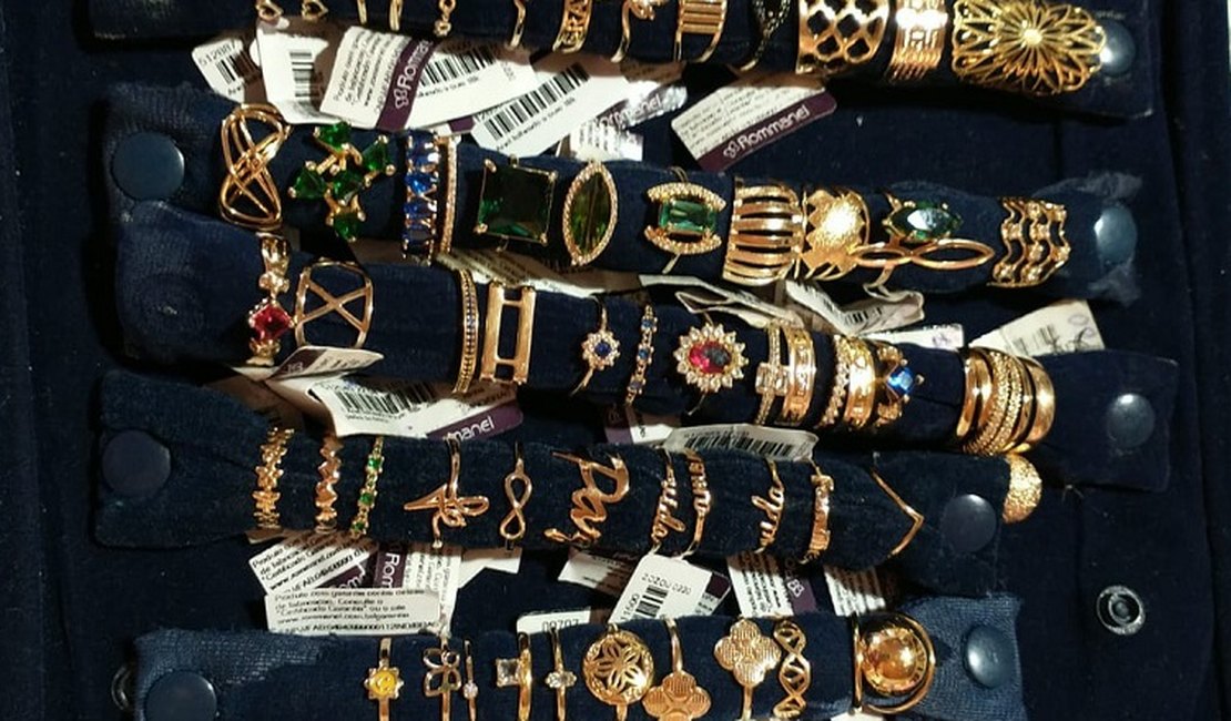 Suspeitos de roubo invadem casa em Inhapi e levam R$ 80 mil em joias