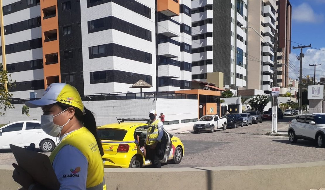 Equipe Social do Ronda no Bairro presta socorro a idoso de 74 anos