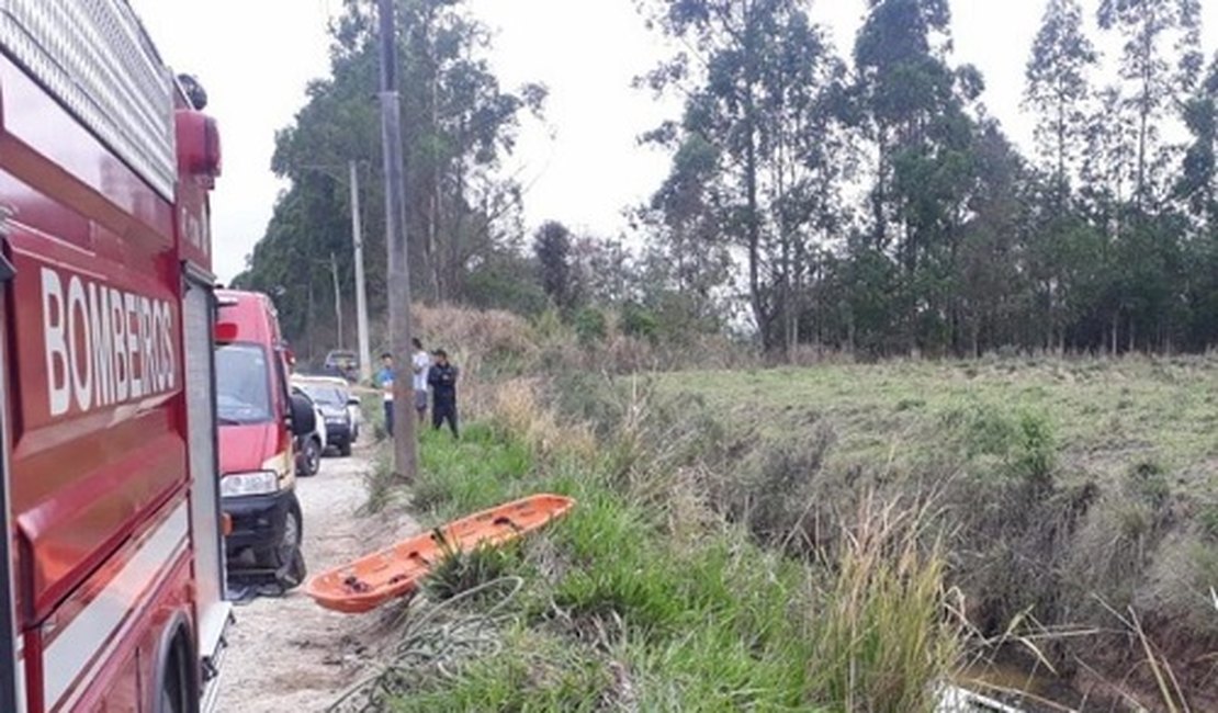 Sete corpos foram resgatados de veículo que estava desaparecido desde o domingo