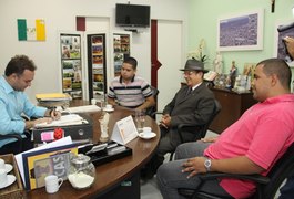 Yale Fernandes assina projeto de lei que beneficia o clube do ASA