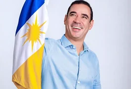 Vicentinho Júnior vira eleição, abre vantagem esmagadora e é eleito governador do Tocantins
