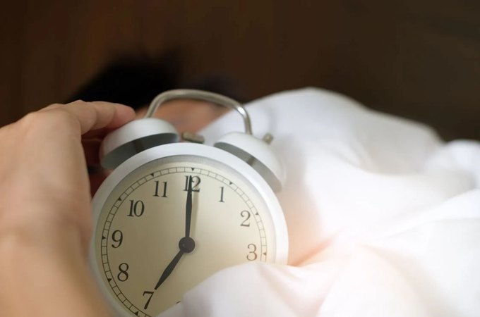 Sono e Recuperação: Como Atletas de Elite Trabalham o Próprio Ritmo de Descanso