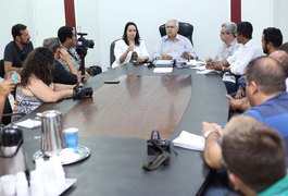 Rogério Teófilo concede entrevista coletiva no primeiro dia de sua gestão