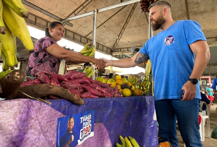 Delegado Thiago Prado percorre bairros de Maceió em Caravana Alagoas Merece Mais