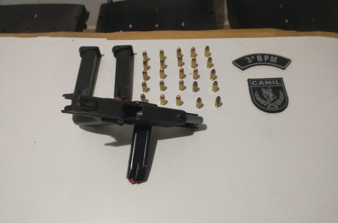 Ex-vereador de Arapiraca colide em veículo de PM e tenta efetuar disparos; homem foi preso em flagrante