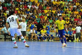 Brasil vence Irã em jogo de sete gols e conquista nono título do Grand Prix