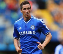 Chelsea assina empréstimo de Torres ao Milan por duas temporadas