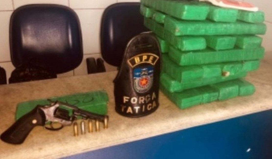 Polícia Militar apreende tabletes de maconha e prende suspeito no Feitosa, em Maceió