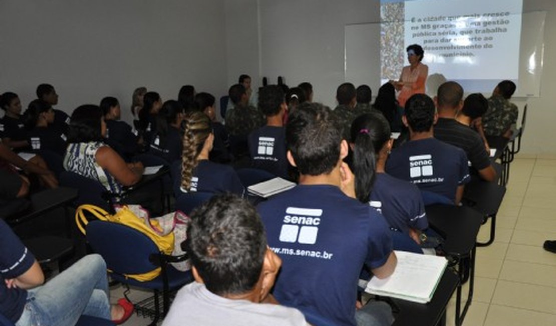 Senac oferece 925 vagas em cursos gratuitos para Maceió e interior