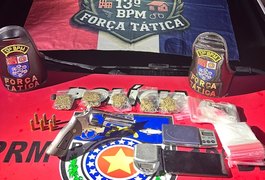 Força Tática do 13º BPM prende homem com revólver e drogas no Jacintinho