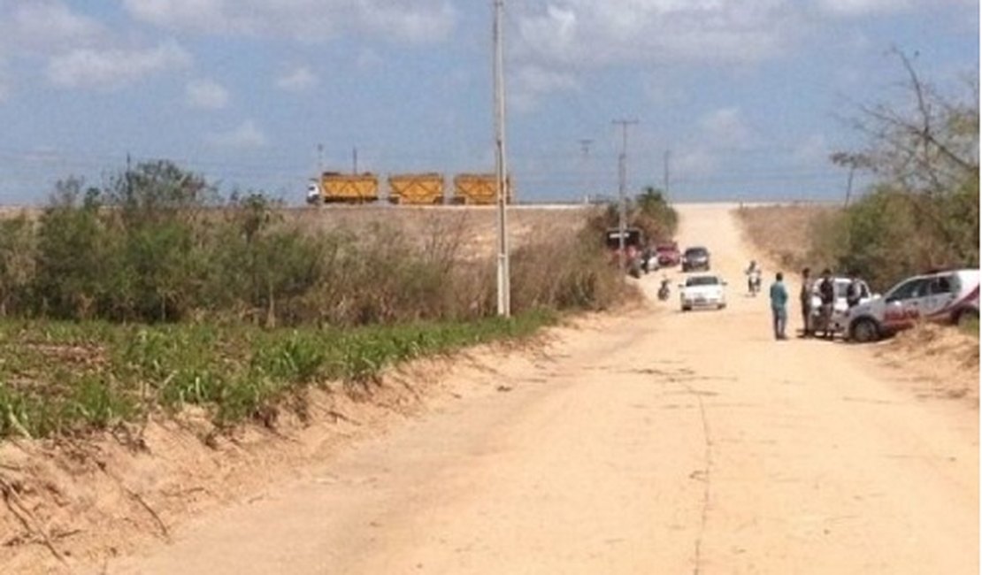 Motociclista é vítima de tentativa de latrocínio na zona rural de Penedo