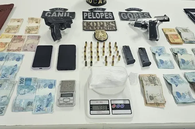 Operação policial apreende cocaína, arma e R$ 10 mil no Sertão de Alagoas; um homem é preso
