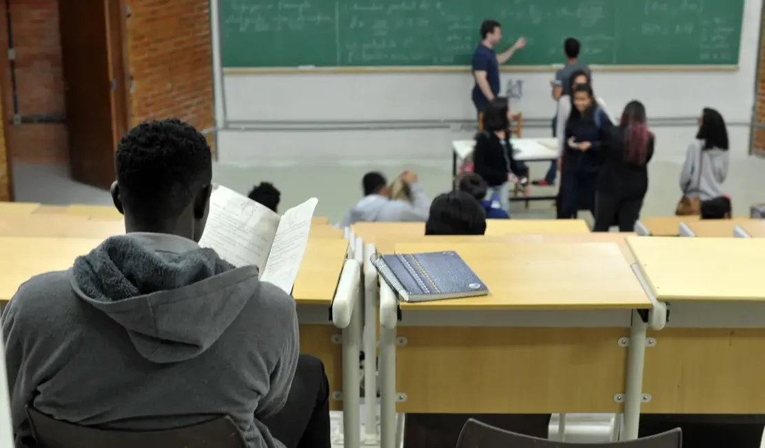 Aluno terá que pagar R$ 720 mil por ocupação indevida de cota racial