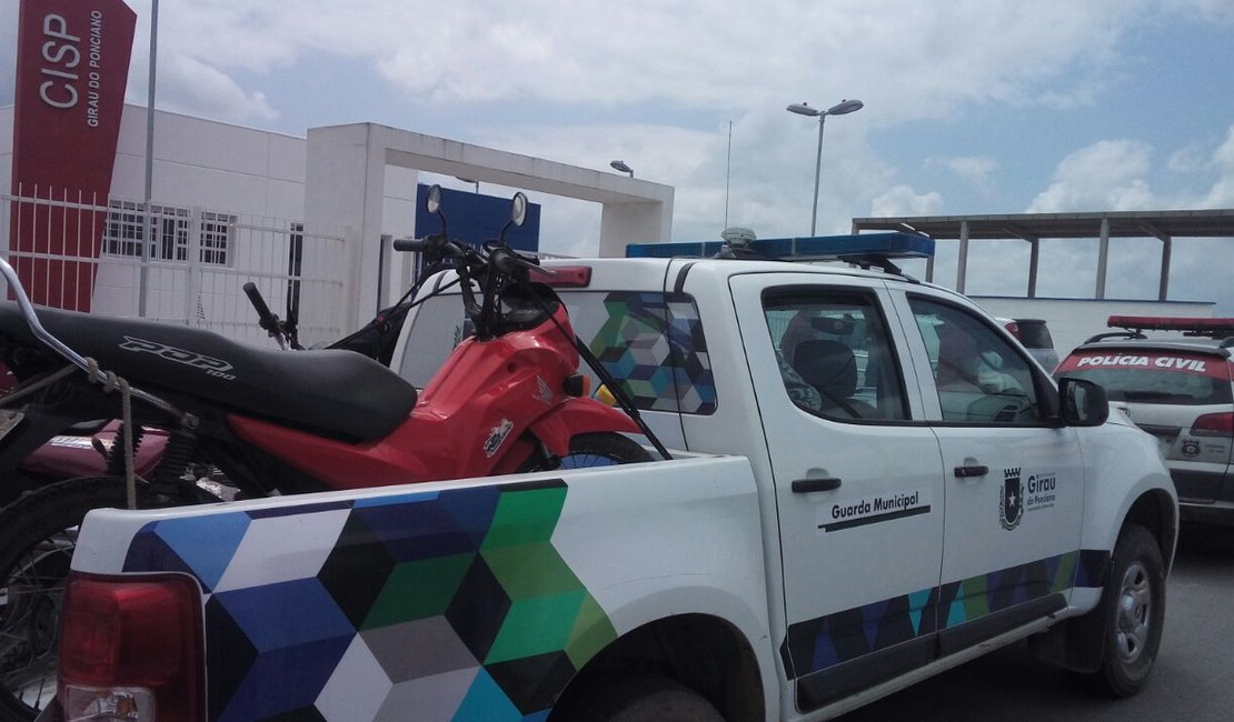 Adolescente é apreendido com veículo roubado no Agreste alagoano