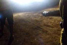 Homem é morto em suposto latrocínio no bairro Canafístula, em Arapiraca
