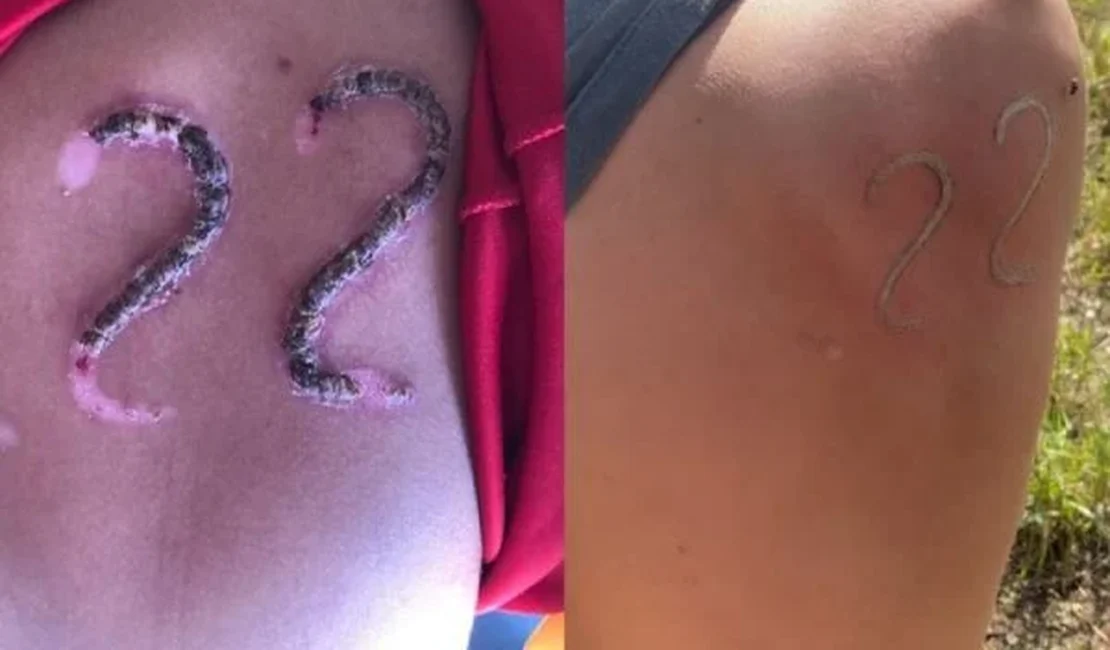 Jovem marca número de Bolsonaro na pele com ferro em brasa durante leilão de gado