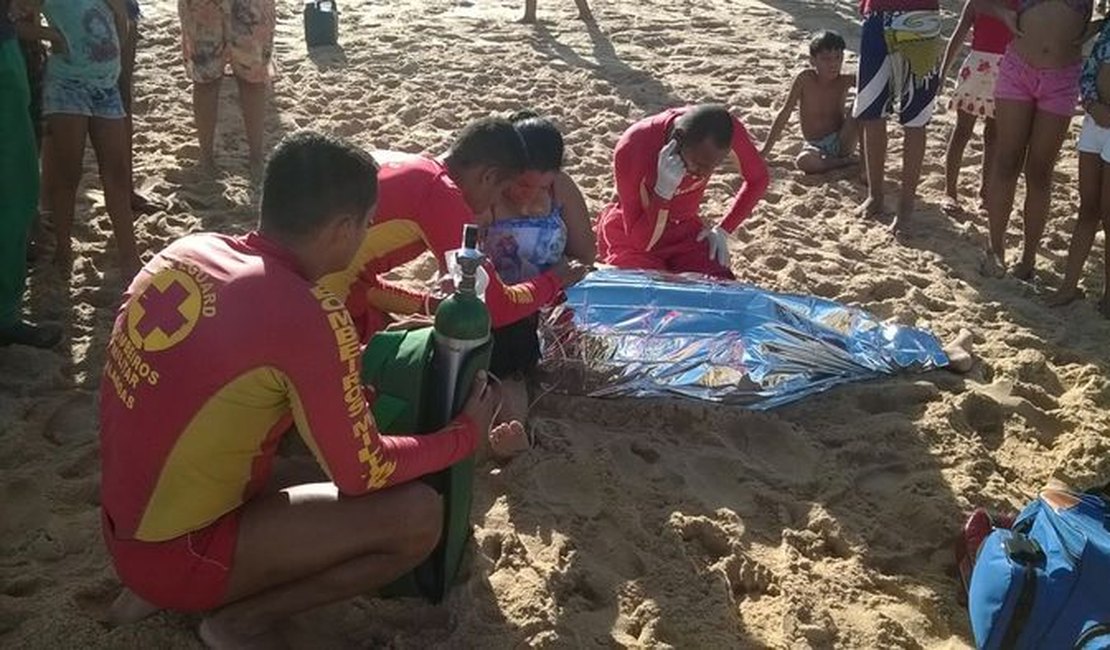 Gestante de 16 anos se afoga ao ser levada pela correnteza em Guaxuma