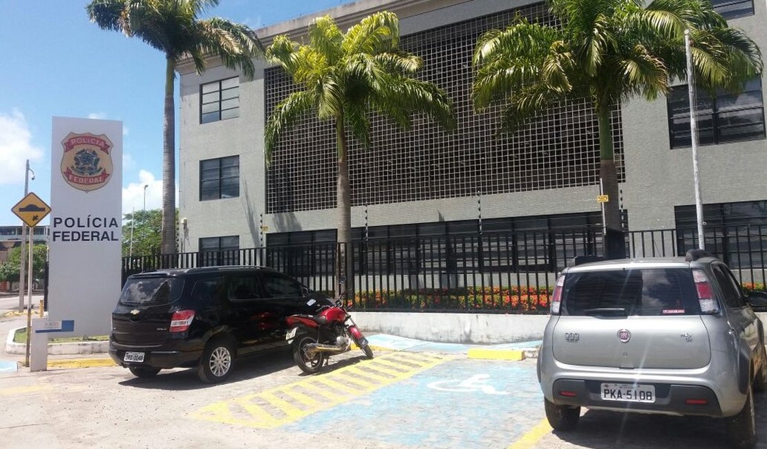 PF cumpre mandados em AL contra organização criminosa