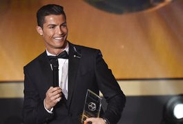 Cristiano Ronaldo é o melhor do mundo pela terceira vez