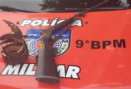 Vigia sofre tentativa de homicídio no Sertão; PM prende suspeitos do crime e apreende arma de fogo