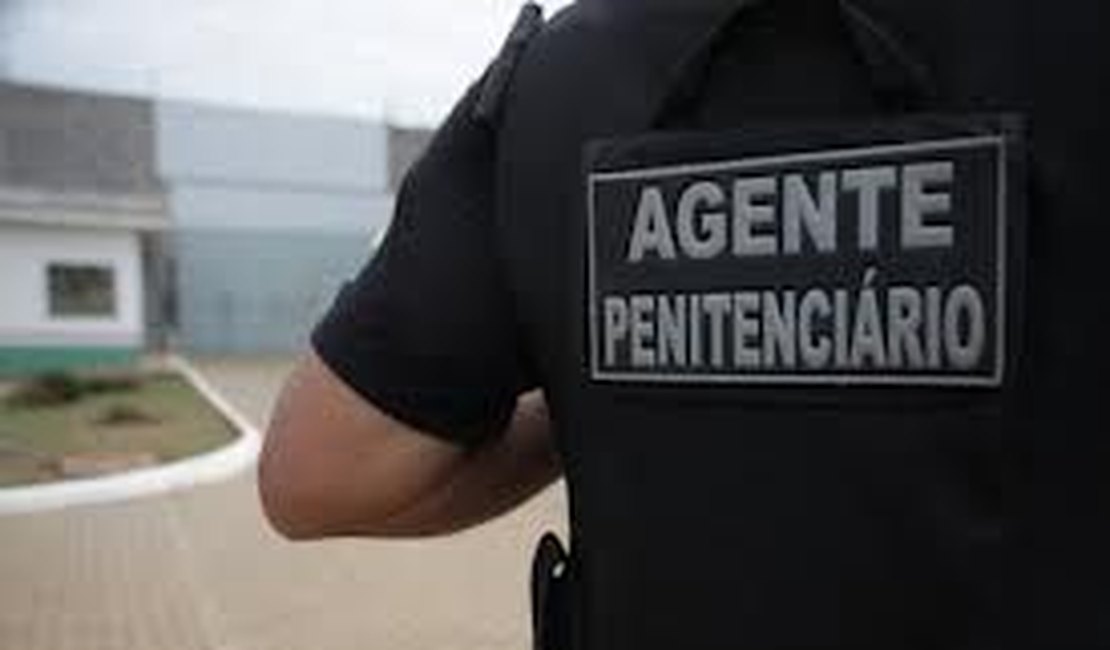 Autorizado uso de arma de fogo por agentes penitenciários fora do trabalho