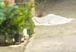Jovem é assassinado a tiros em via pública após sair de igreja em Rio Largo