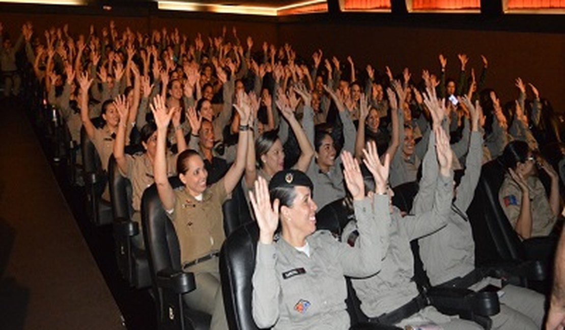 PMAL homenageia mães da corporação com exibição do filme ‘Minha Vida em Marte’