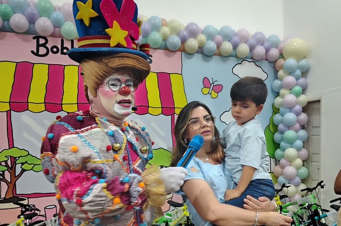 Prefeitura de Jaramataia realiza festa para as crianças do município