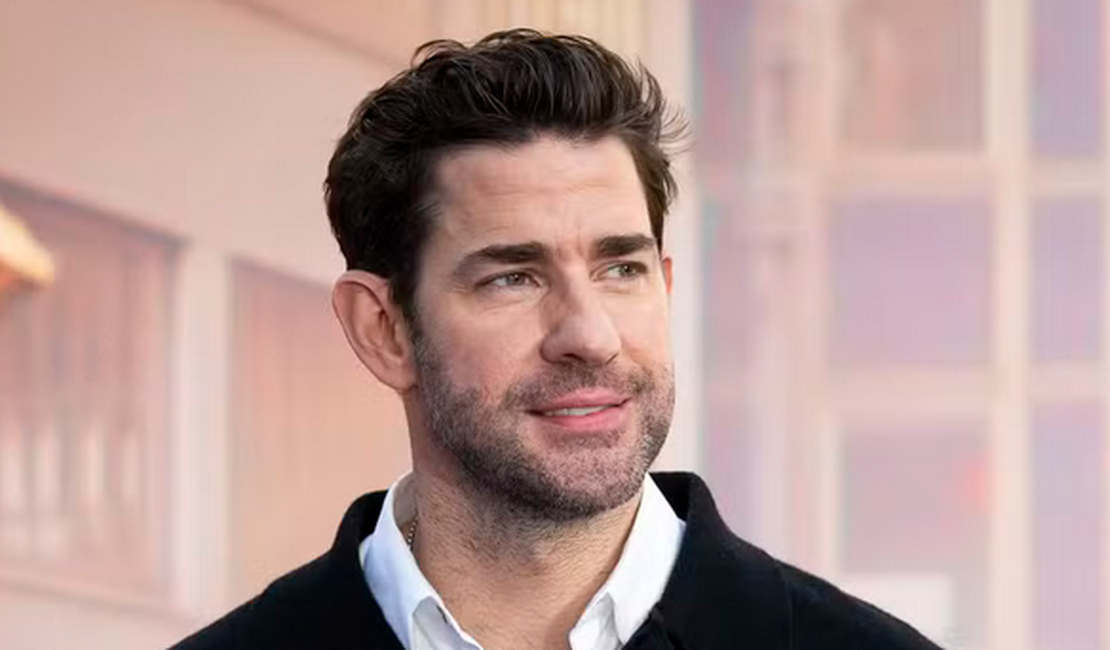 John Krasinski é eleito o homem mais sexy do mundo de 2024 pela revista 'People'