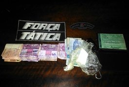 PM aborda condutor e encontra cocaína pura no interior de veículo, em Arapiraca