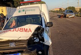 Acidente envolvendo três veículos e um cavalo deixa feridos na AL-220, em Arapiraca