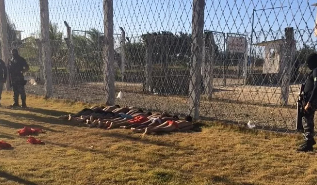 Doze presos são flagrados tentando fugir de presídio em Maceió