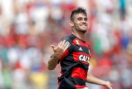 Flamengo vence o Resende com gol nos acréscimos; veja os melhores momentos