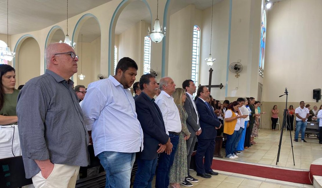 Missa de 7 de setembro é realizada na Concatedral de Arapiraca; veja registros