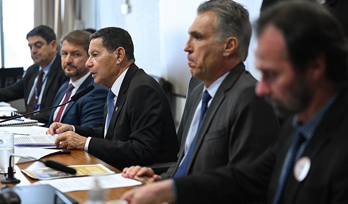 Debate aponta falhas no crédito para produtores rurais afetados pelo clima