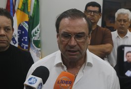 Vídeo. Prefeitura autoriza obras de recuperação asfáltica em mais de 5 km de avenidas em Arapiraca