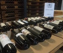 Receita Federal tem leilão com iPhones, veículos, aparelhos de som e vinhos; confira regras