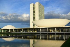 Dilma Rousseff já está no Palácio do Planalto onde aguarda notificação do Senado