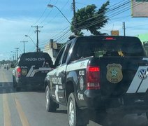 Polícia Civil prende duas pessoas por clonagem de veículos durante operação