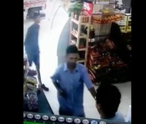 Vídeo. Câmeras gravam assalto em mercadinho em Maceió e pode ajudar a prender criminosos