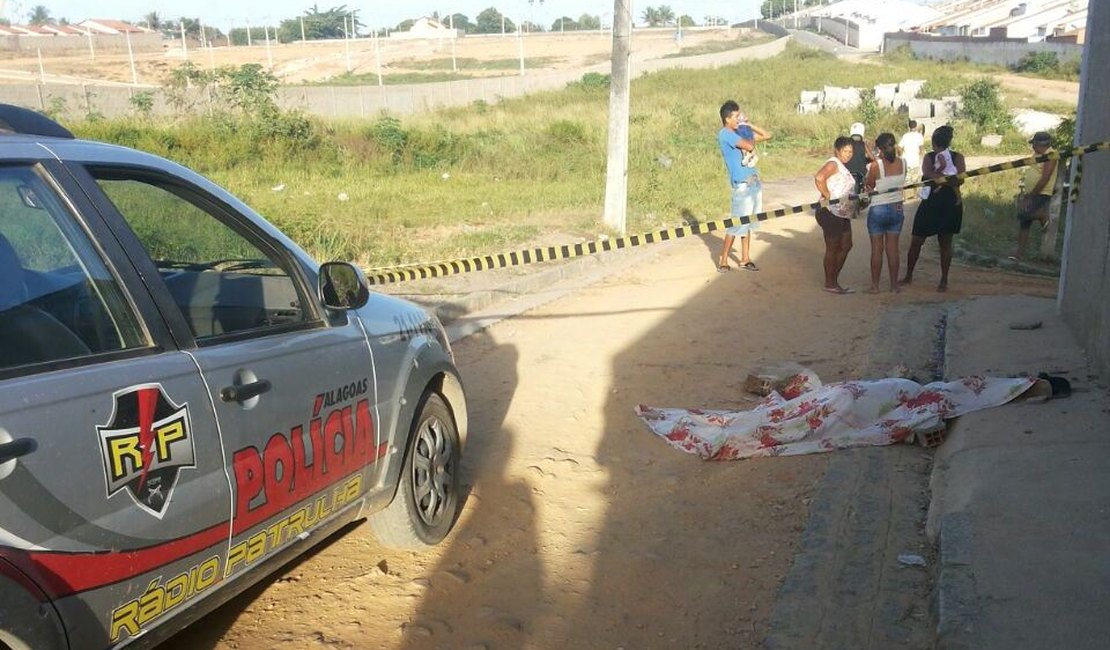 Homem é apedrejado e morre no bairro Planalto, em Arapiraca