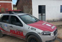 Jovem envolvido em suposto tráfico de drogas é executado dentro de casa em Arapiraca