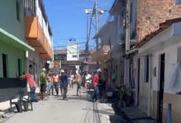 Explosão de botijão de gás deixa três feridos e provoca incêndio em residência no Jacintinho