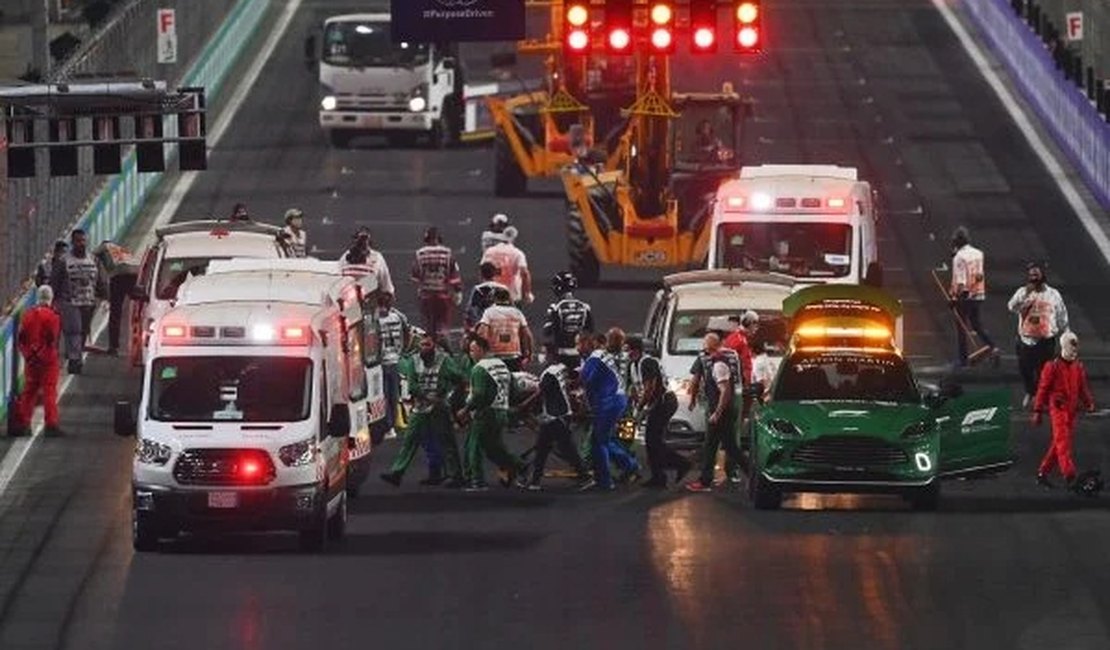 Vídeo. Enzo Fittipaldi é hospitalizado após ﻿sofrer acidente em prova da Fórmula 2