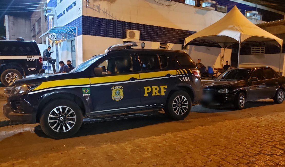 Homem é preso por comprar carro roubado em Maceió